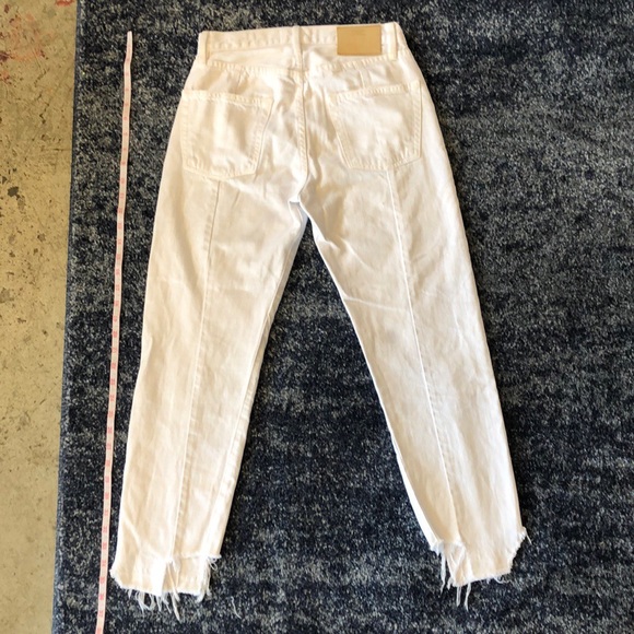 Frame White Jeans - Picture 3 of 4